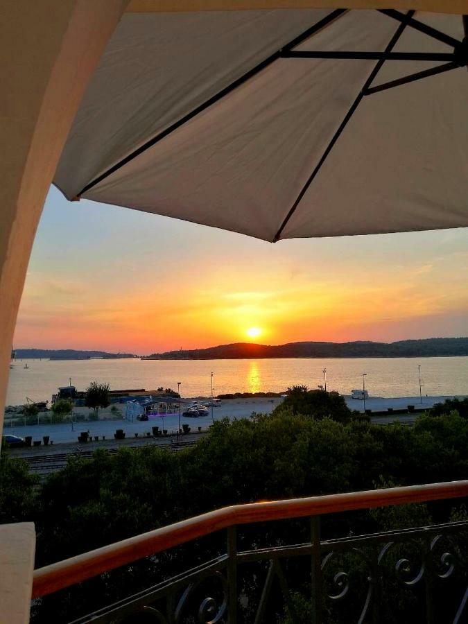 App Obrovac In The Centre - With Amazing Sea View! Apartment Pula Exterior photo